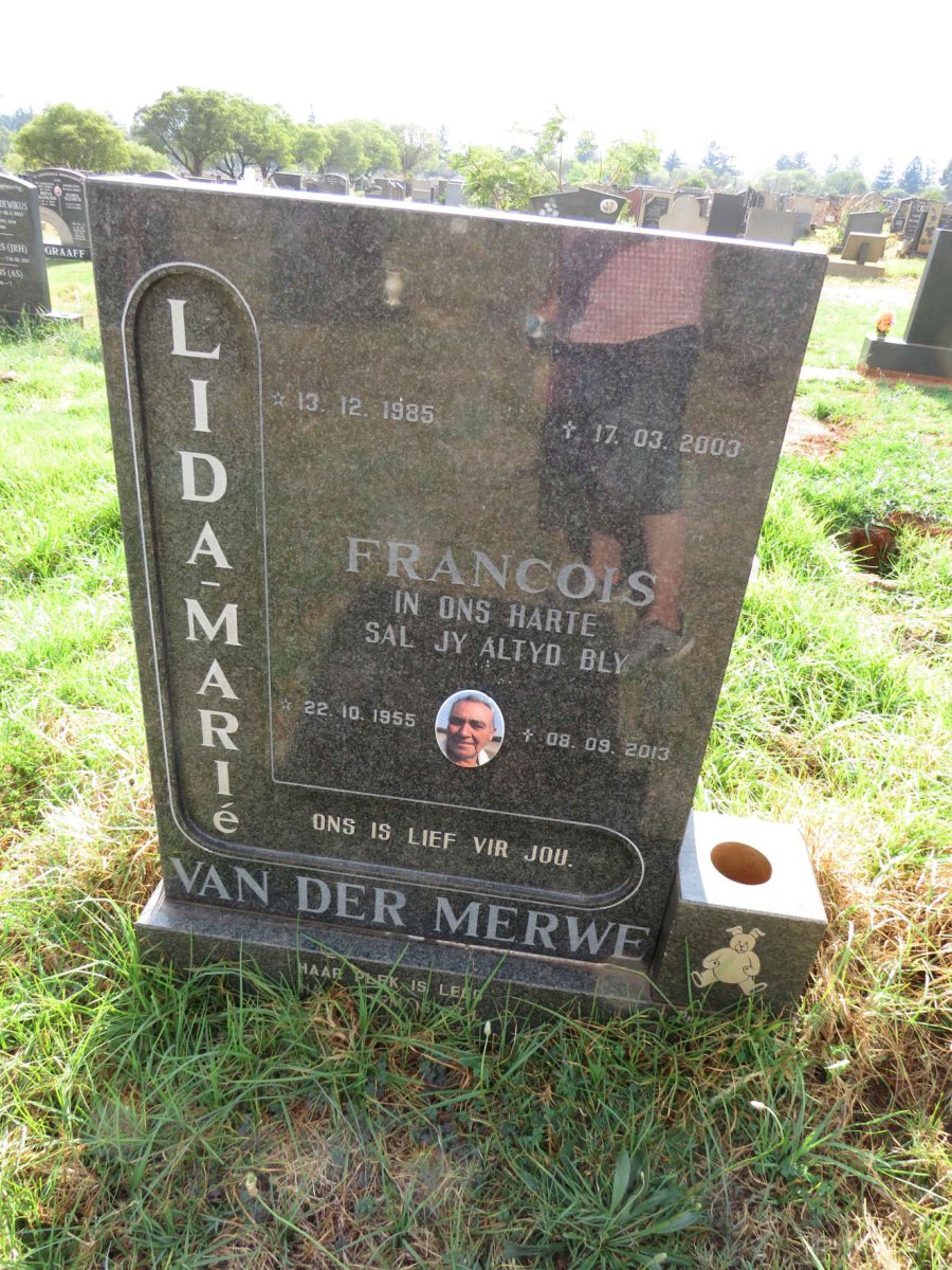 MERWE Francois, van der 1955-2013 :: VAN DER MERWE Lida-Marie 1985-2003