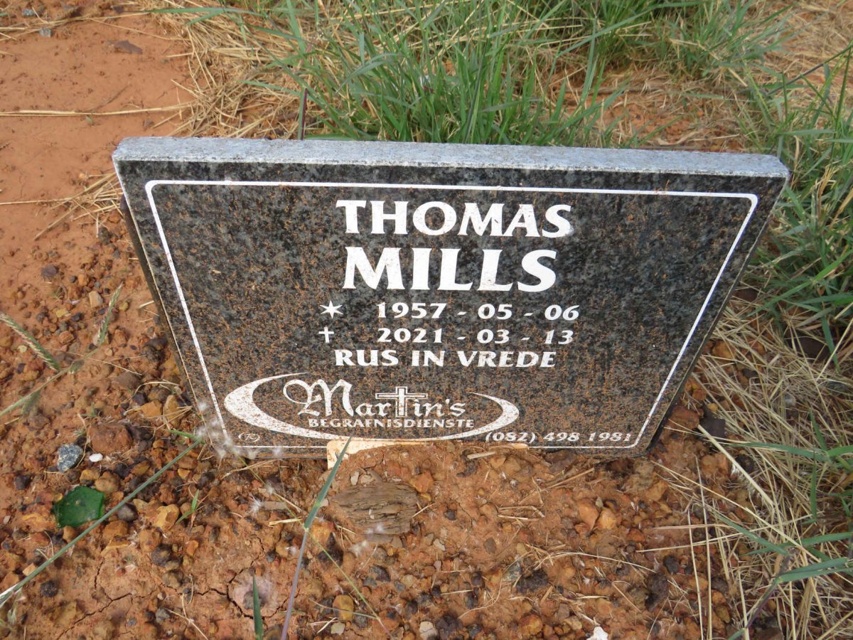 MILLS Thomas 1957-2021