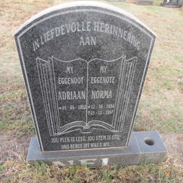 NEL Adriaan 1952- & Norma 1954-1997