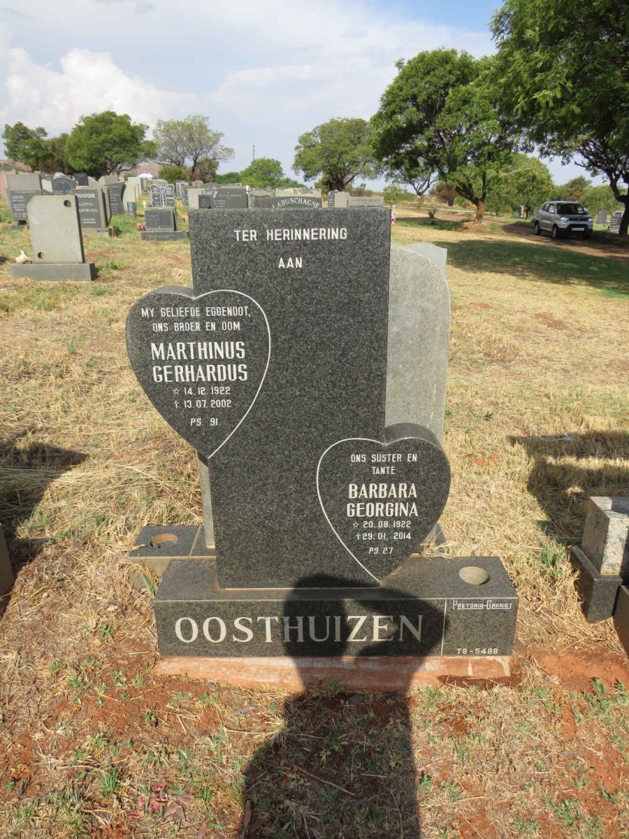OOSTHUIZEN Marthinus Gerhardus 1922-2002 & Barbara Georgina 1922-2014