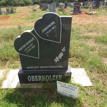 OBERHOLZER Pieter Schalk 1977-2020 & Josephine 1971- 