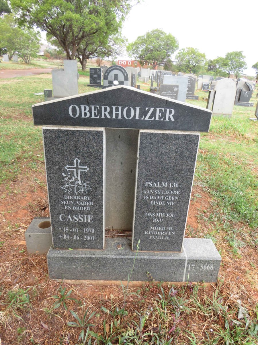 OBERHOLZER Cassie 1970-2001