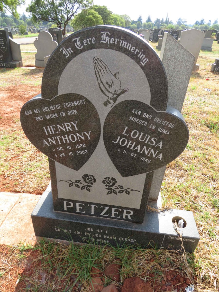 PETZER Henry Anthony 1922-2003 & Louisa Johanna 1949-
