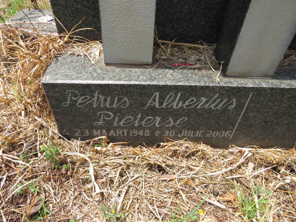 PIETERSE Petrus Albertus 1948-2006 :: PIETERSE Lelani 1977-1998  _2