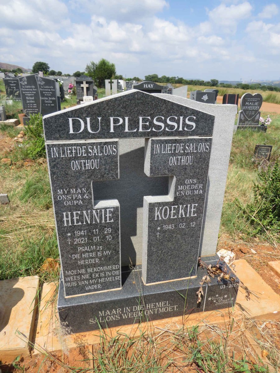 PLESSIS Hennie, du 1941-2021 & Koekie 1943- 