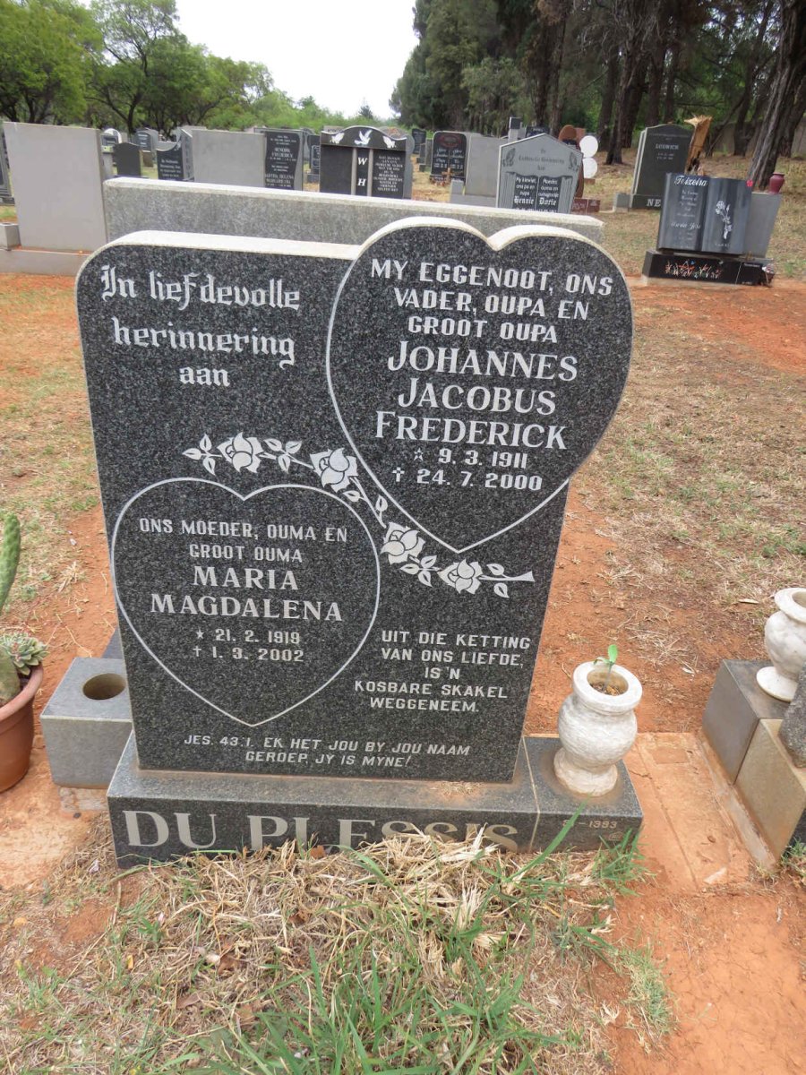 PLESSIS Johannes Jacobus Frederick, du 1911-2000 & Maria Magdalena 1919-2002