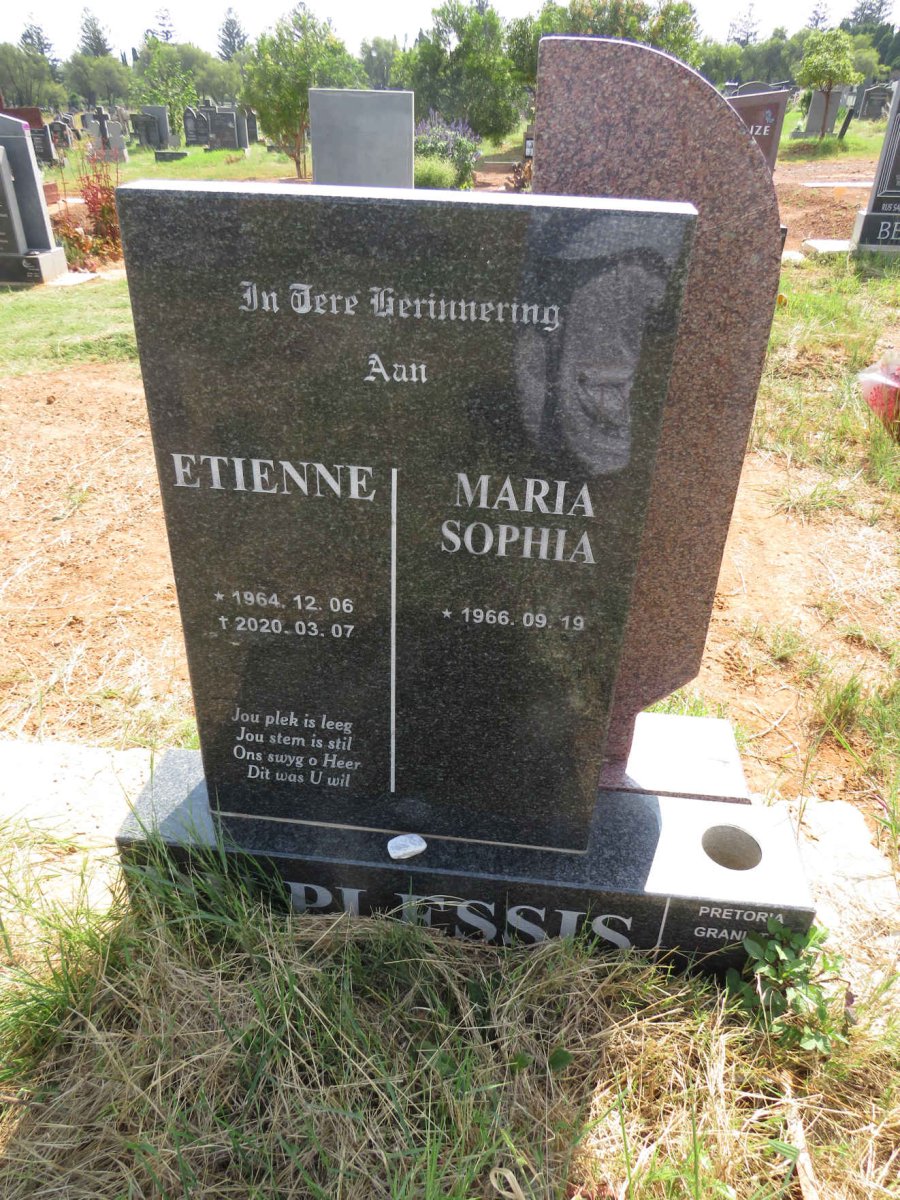 PLESSIS Etienne, du 1964-2020 & Maria Sophia 1966- 