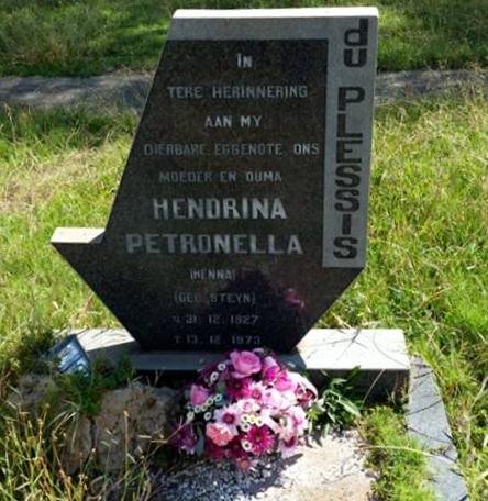 PLESSIS Hendrina Petronella, du nee STEYN 1927-1973