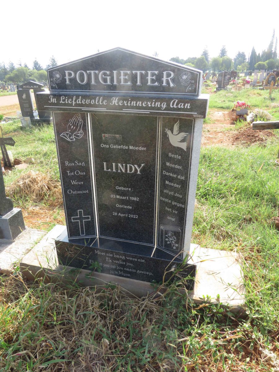 POTGIETER Lindy 1982-2022