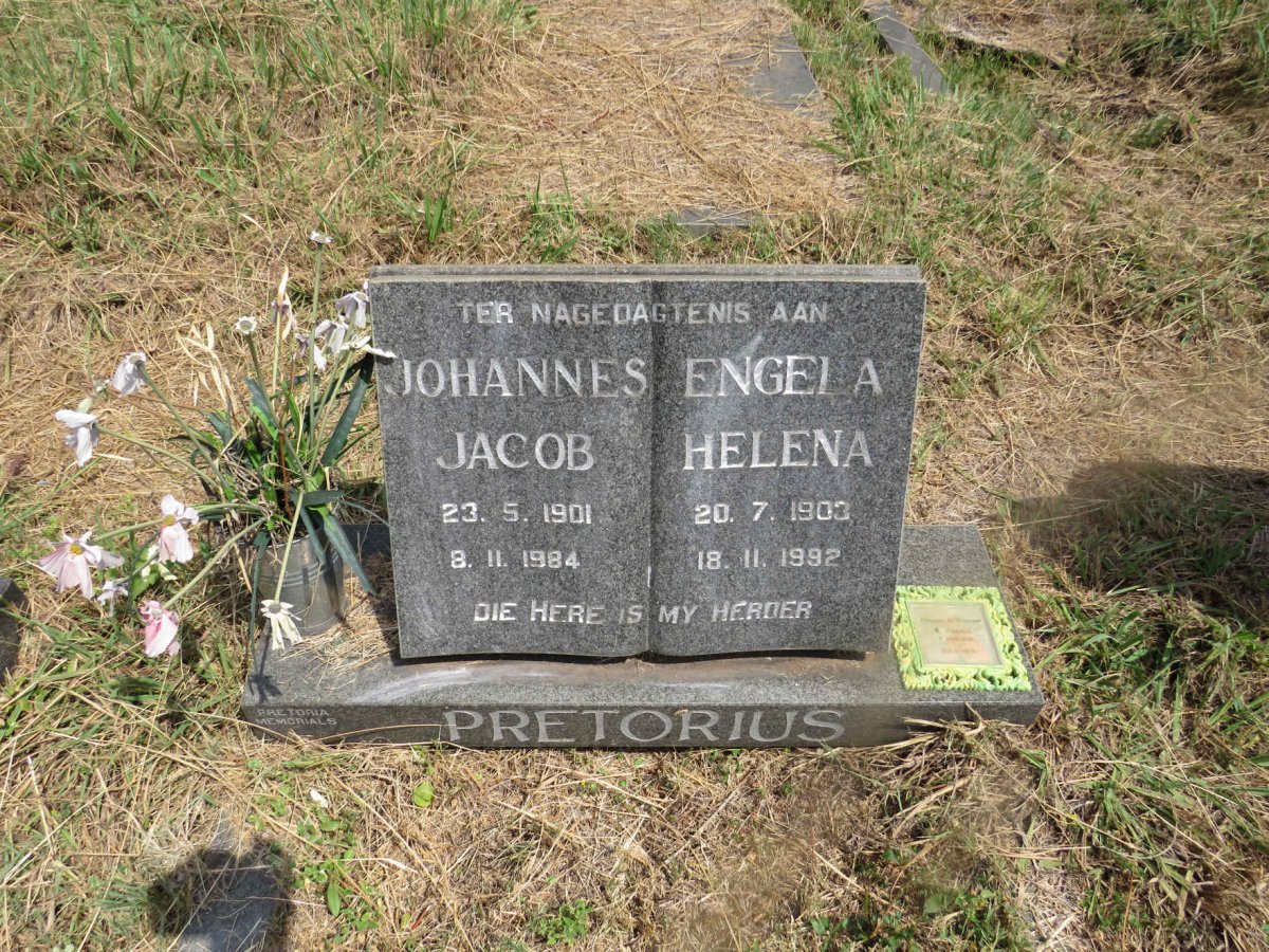 PRETORIUS Johannes Jacob 1901-1984 & Engela Helena 1903-1992 :: DE WINNAAR Annatjie 1935-2020 _1