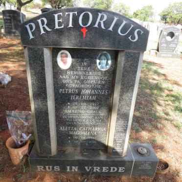 PRETORIUS Petrus Johannes Jeremiah 1917-2002 & Aletta Catharina Magdalena 1941-2016 