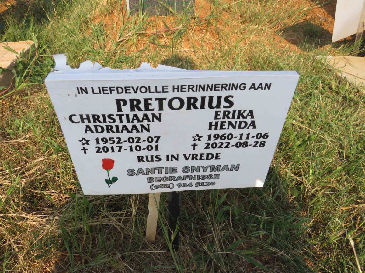PRETORIUS Christiaan Adriaan 1952-2017 & Erika Henda 1960-2022