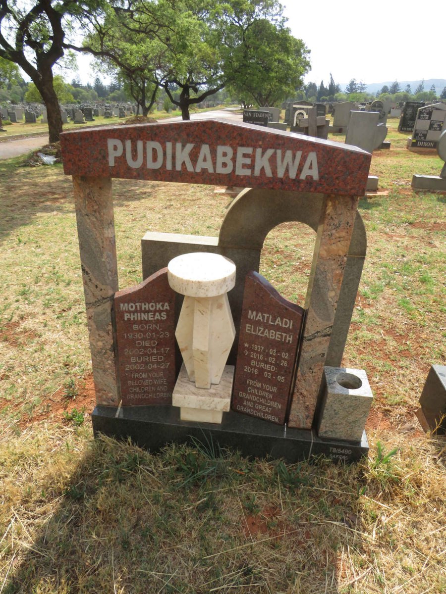 PUDIKABEKWA Mothoka Phineas 1930-2002 & Matladi Elizabeth 1937-2016