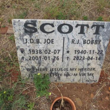 SCOTT J.D.B. 1938-2001 :: SCOTT R.J. 1940-2023