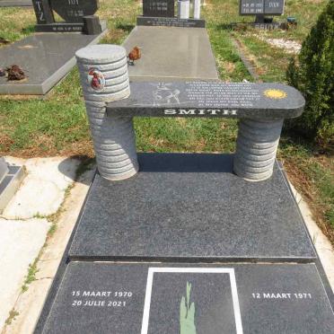 SMITH Johan 1970-2021 & Marinda 1971- _1