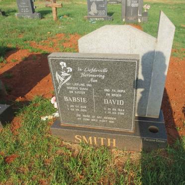 SMITH David 1944-2018 & Babsie 1946-2010