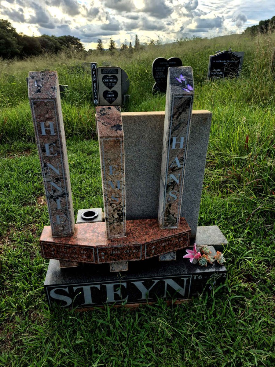 STEYN Hans 1943- & Ems 1946- :: STEYN Hennie 1971-2001 _1