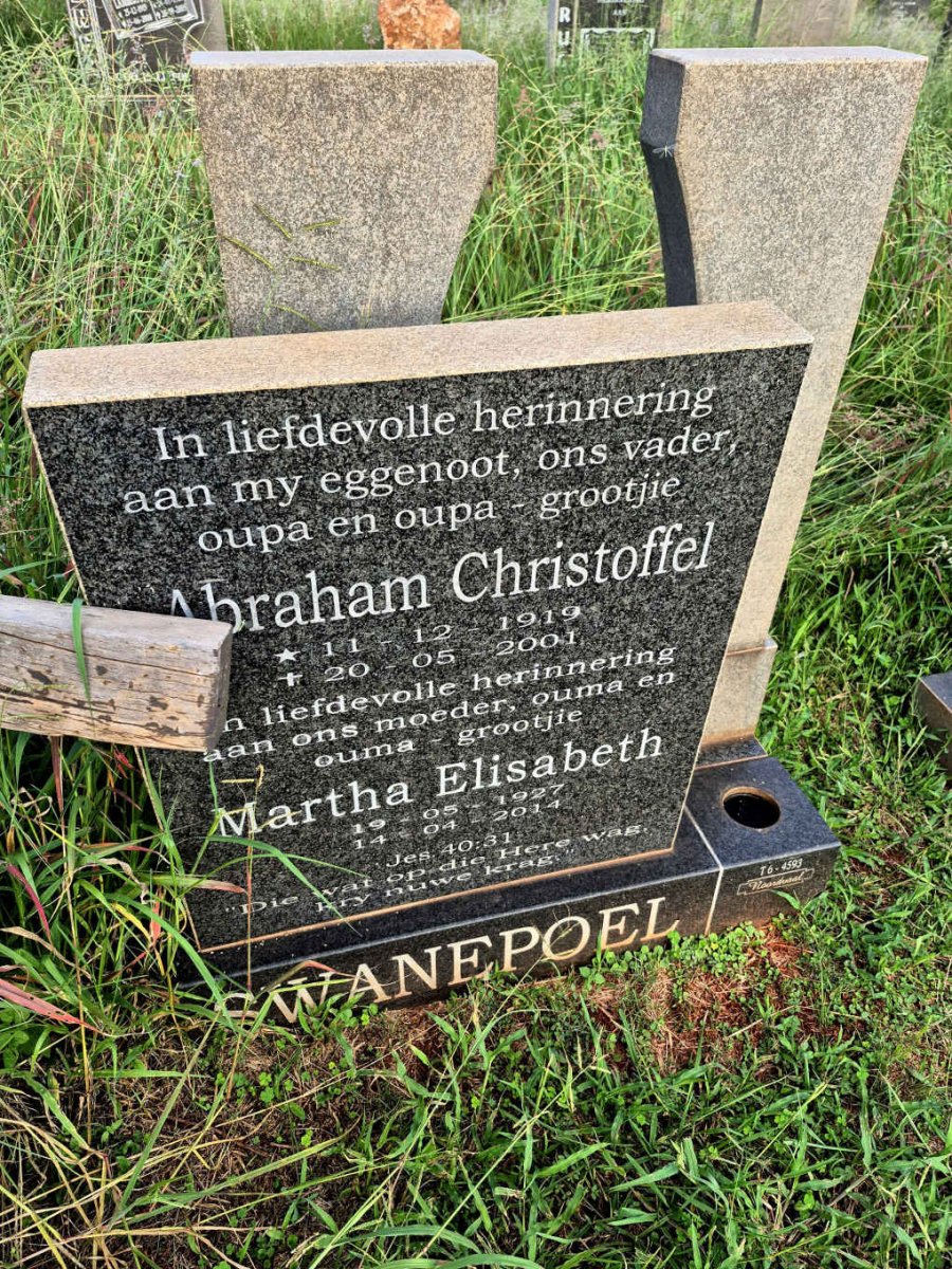 SWANEPOEL Abraham Christoffel 1919-2001 & Martha Elisabeth 1927-2014