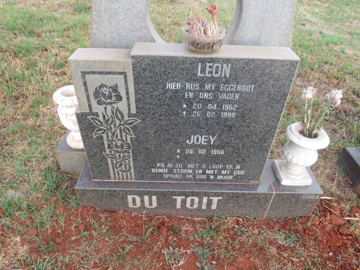 TOIT Leon, du 1952-1998 & Joey 1956-