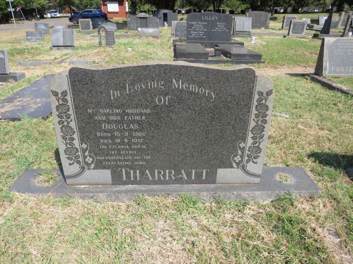 THARRATT Douglas 1902-1972