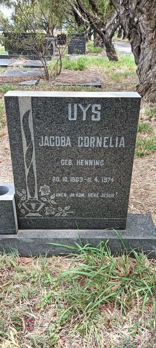 UYS Jacoba Cornelia nee HENNING 1903-1974