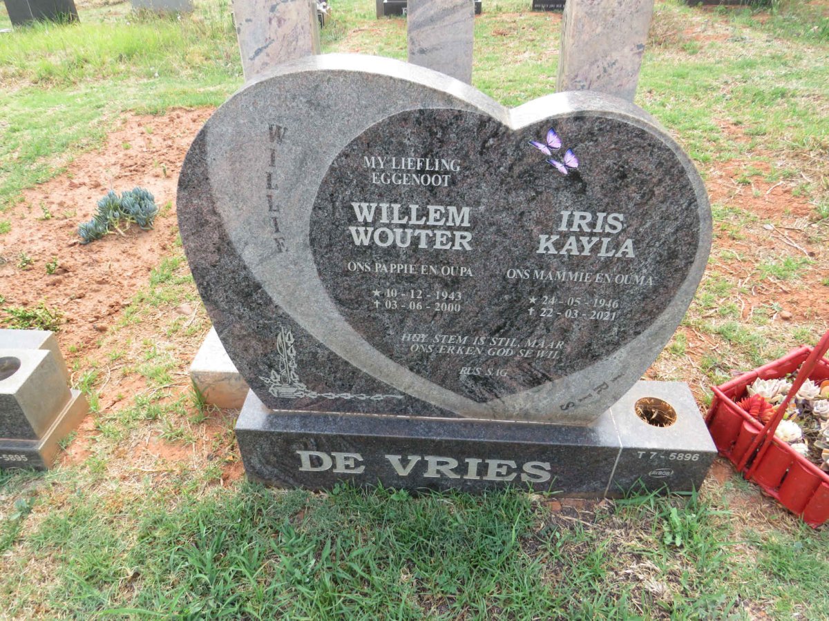 VRIES Willem Wouter, de 1943-2000 & Iris Kayla 1946-2021