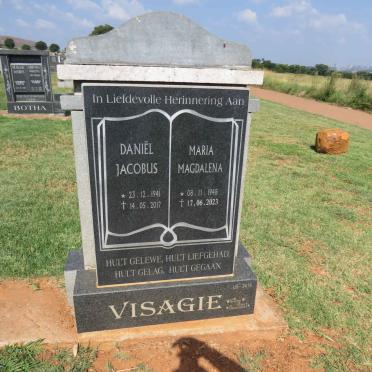 VISAGIE Daniel Jacobus 1941-2017 & Maria Magdalena 1948-2023