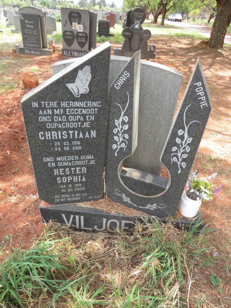 VILJOEN Christiaan 1916-2001 & Hester Sophia 1919-2002