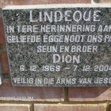LINDEQUE Dion 1969-2004