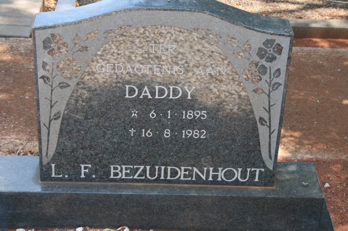 BEZUIDENHOUT L.F. 1895-1982