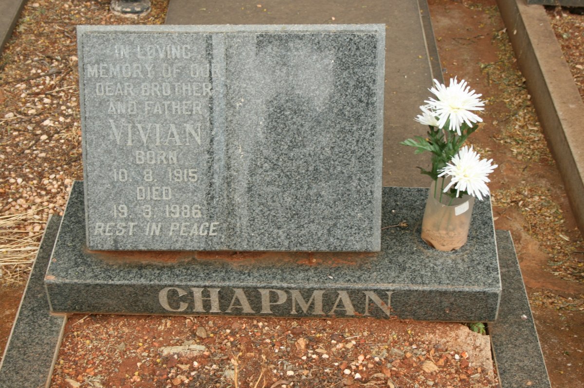 CHAPMAN Vivian 1915-1986