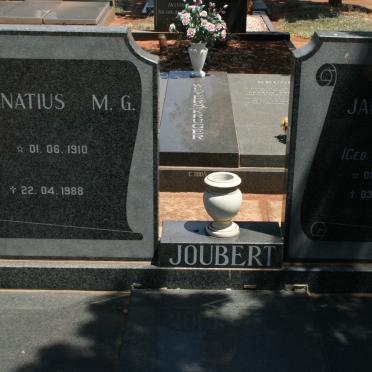 JOUBERT Ignatius M.G. 1910-1988 &amp; Jane Herma CAMPHER 1925-2001