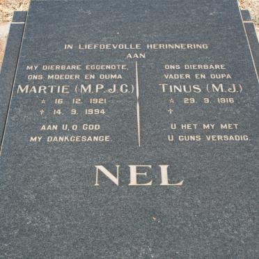 NEL M.J. 1916- &amp; M.P.J.G. 1921-1994