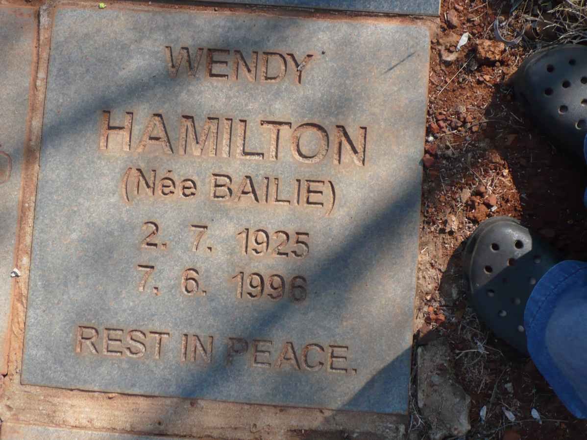 HAMILTON Wendy nee BAILIE 1925-1996