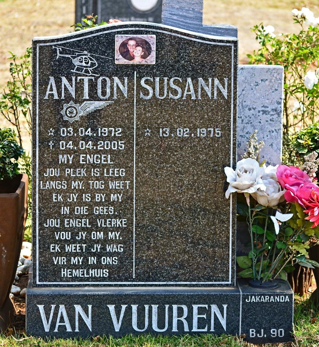 VUUREN Anton, van 1972-2005 &amp; Susann 1975-