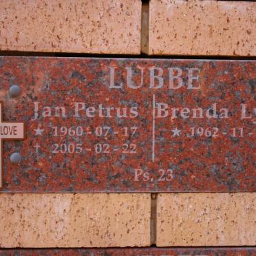 LUBBE Jan Petrus 1960-2005 &amp; Benda Lynn 1962-