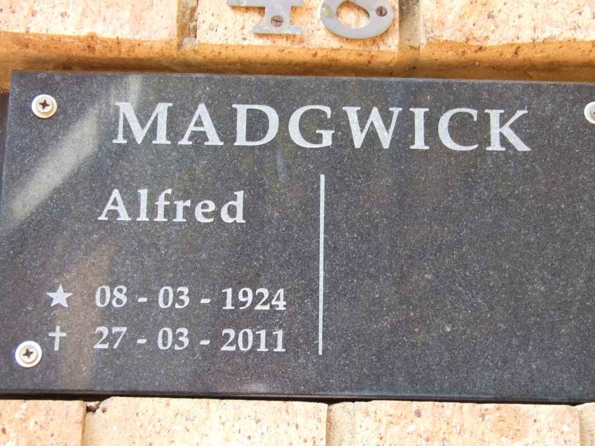 MADGWICK Alfred 1924-2011