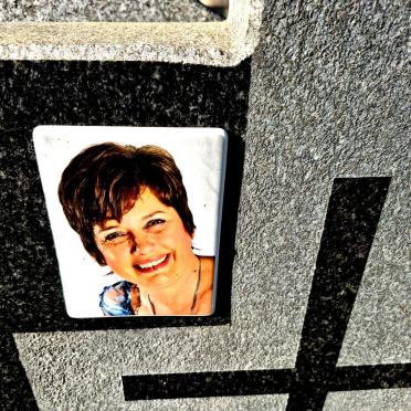 KRUGER Madelene nee van DYK 1962-2018_ 2