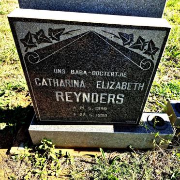 REYNDERS Catharina Elizabeth 1990-1990
