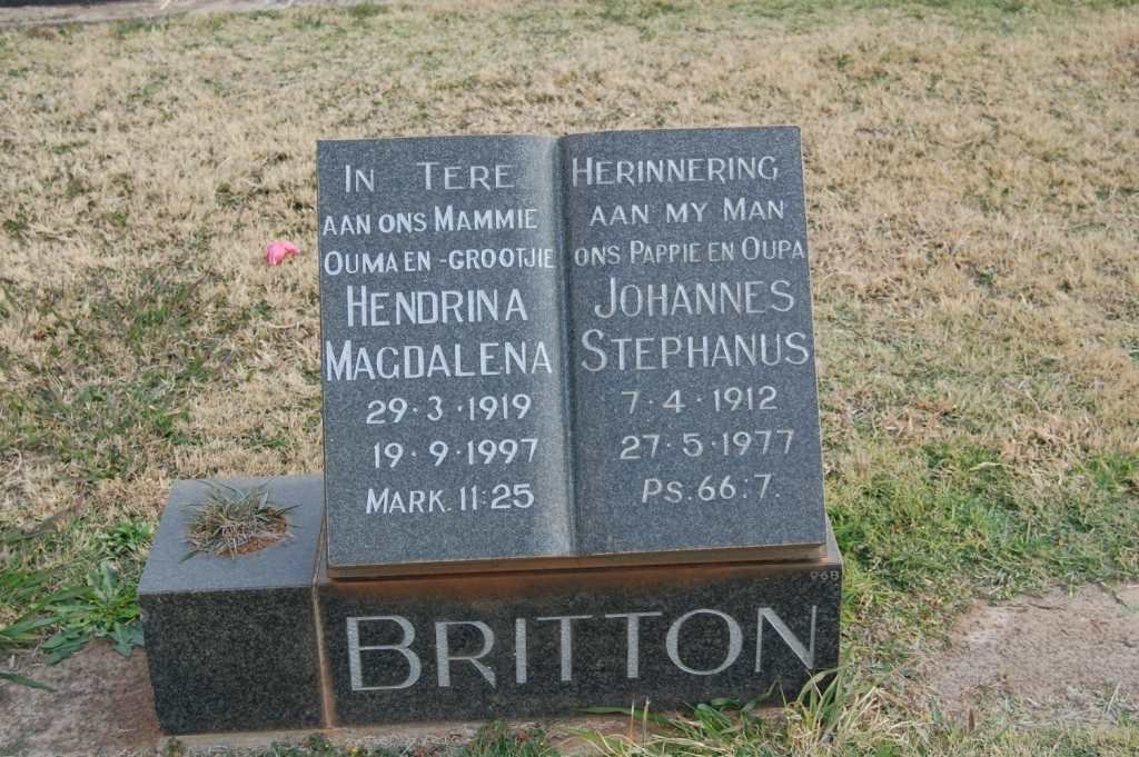 BRITTON Johannes Stephanus 1912-1977 &amp; Hendrina Magdalena 1919-1997