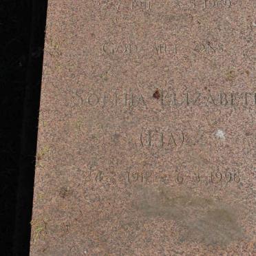 SCHWELLNUS Sophia Elizabeth 1912-1996