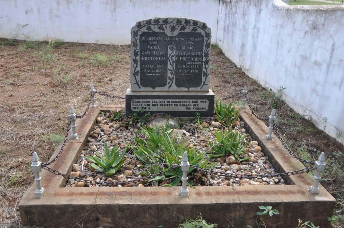 PRETORIUS Jan Harm 1886-1934 &amp; Margaretha C. LOUW 1887-1929