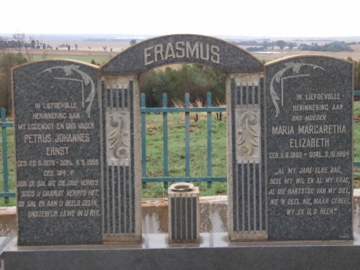 ERASMUS Petrus Johannes Ernst 1878-1959 &amp; Maria Margaretha Elizabeth 1883-1964