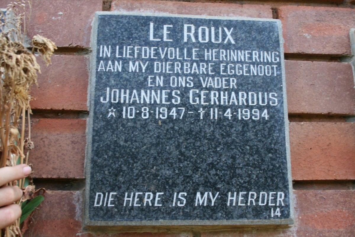 ROUX Johannes Gerhardus, le 1947-1994
