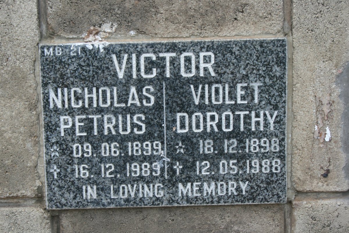 VICTOR Nicholas Petrus 1899-1989 &amp; Violet Dorothy 1898-1988