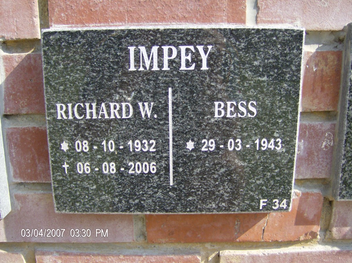 IMPEY Richard W. 1932-2006 &amp; Bess 1943-