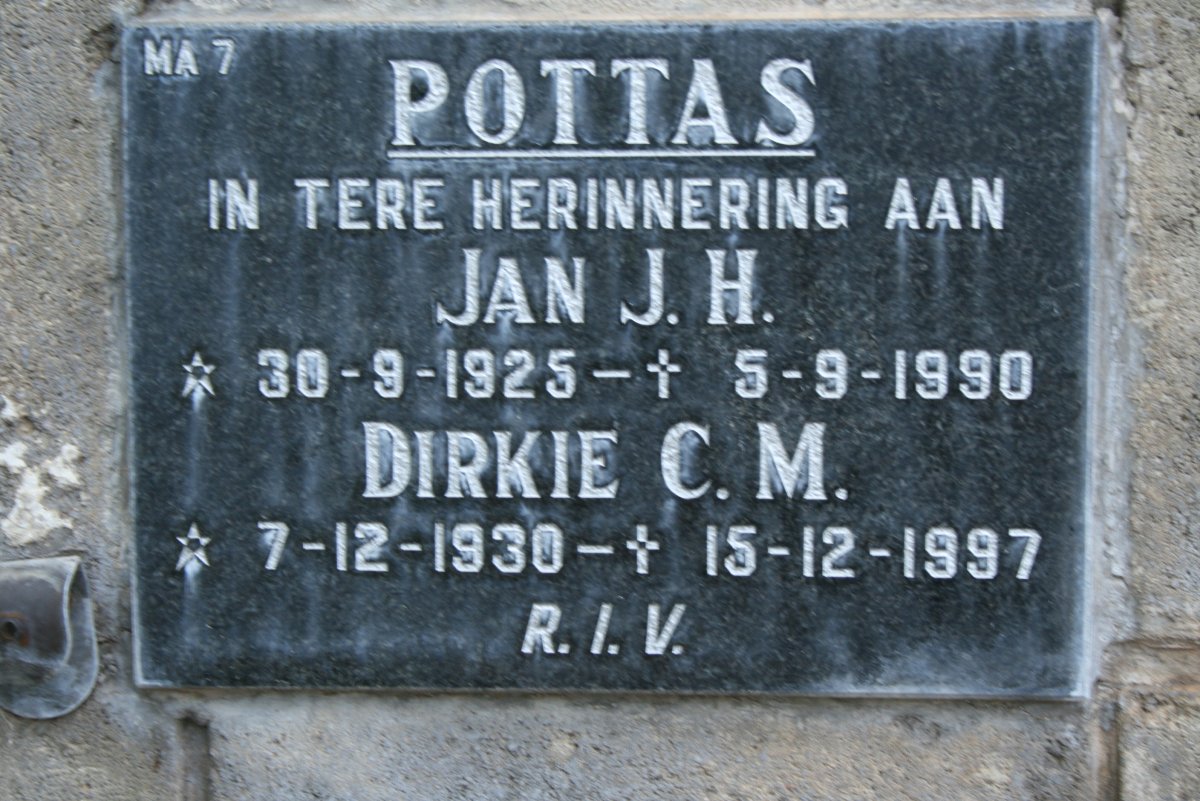 POTTAS Jan J.H. 1925-1990 &amp; Dirkie C.M. 1930-1997
