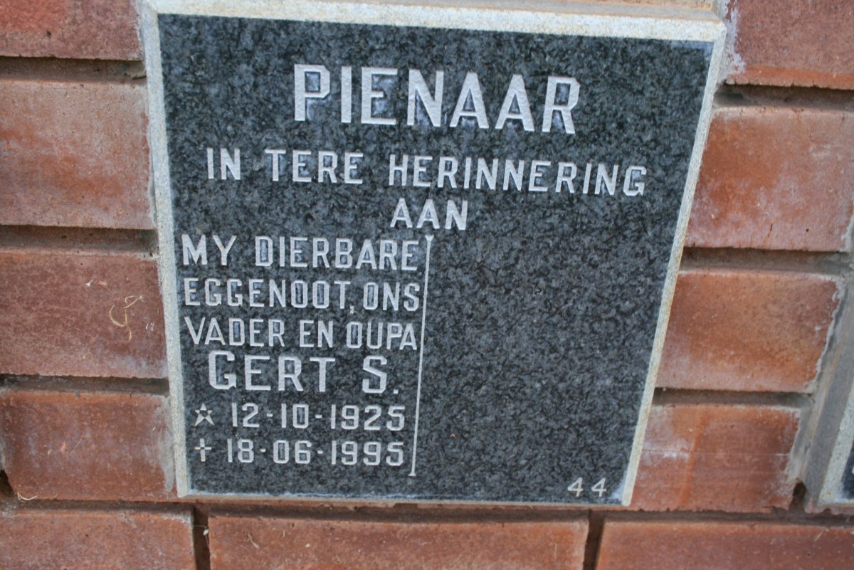 PIENAAR Gert S. 1925-1995