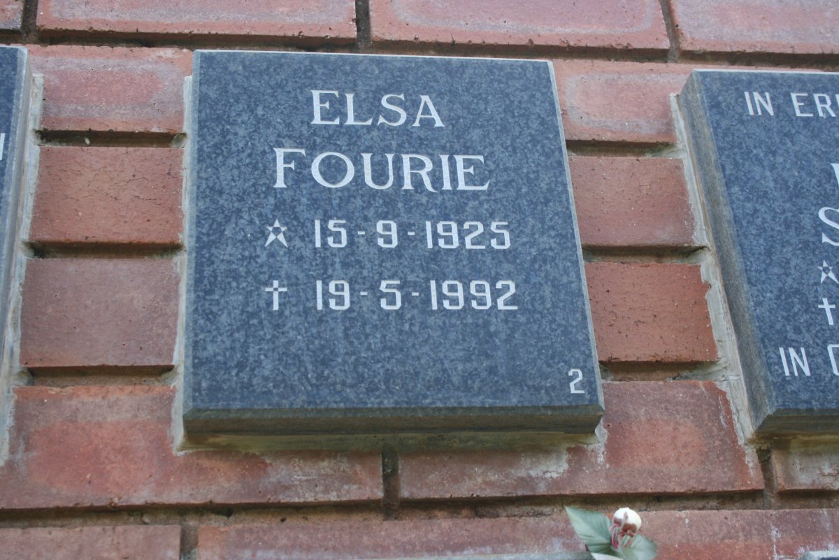 FOURIE Elsa 1925-1992