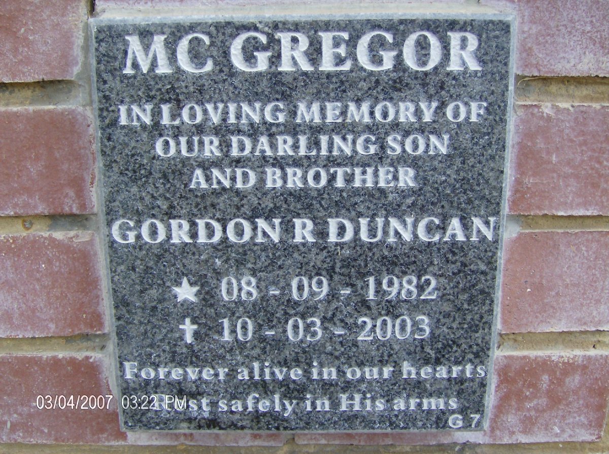 McGREGOR Gordon R. Duncan 1982-2003
